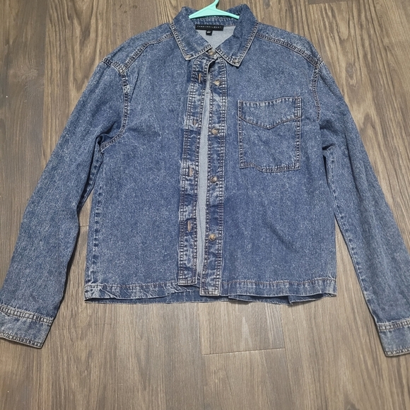 Jane and Delancey Jackets & Blazers - Jane & Delancey Women's Cotton Soft Denim Long Back Button Front Shirt